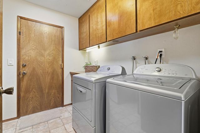7142 Echo Ridge Drive, San Jose, CA 95120