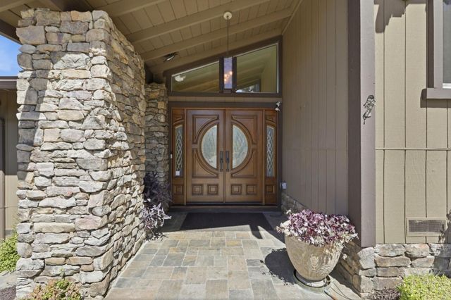7142 Echo Ridge Drive, San Jose, CA 95120
