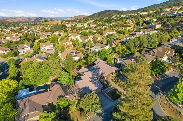 7142 Echo Ridge Drive, San Jose, CA 95120