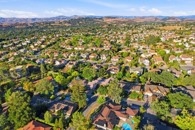 7142 Echo Ridge Drive, San Jose, CA 95120