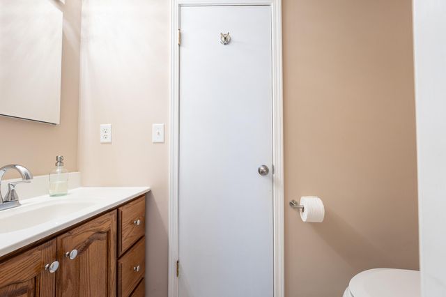 1940 Skyler Drive, Kalamazoo, MI 49008