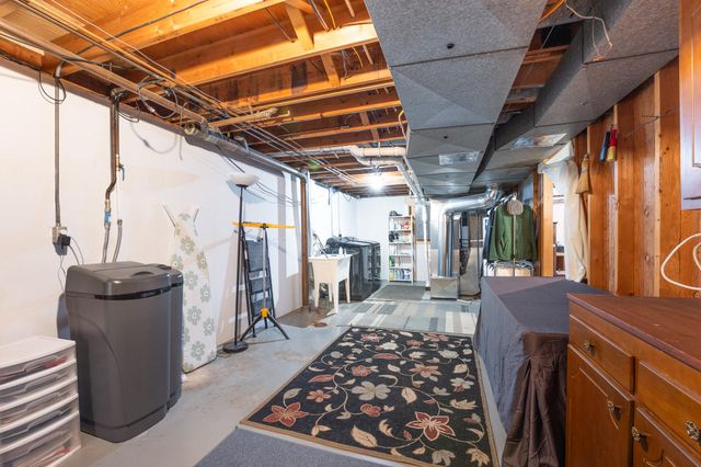 1940 Skyler Drive, Kalamazoo, MI 49008