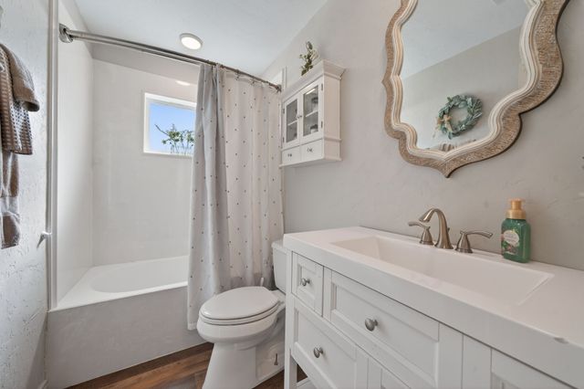 150 S Westlake Drive, Leonard, TX 75452