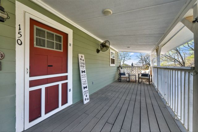 150 S Westlake Drive, Leonard, TX 75452