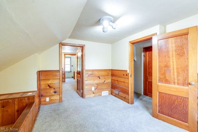 3241 W 231st Street, North Olmsted, OH 44070