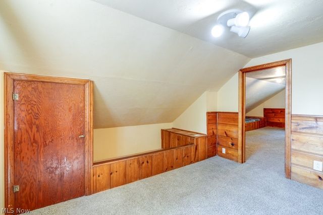 3241 W 231st Street, North Olmsted, OH 44070