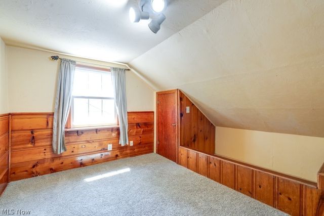 3241 W 231st Street, North Olmsted, OH 44070