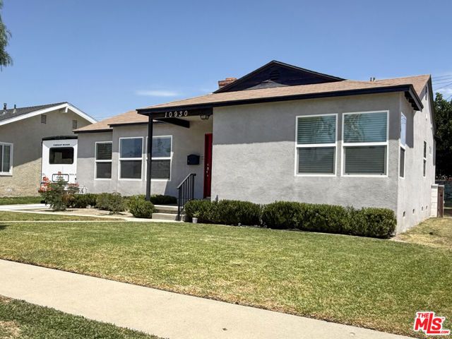 10930 Crossdale Avenue, Downey, CA 90241