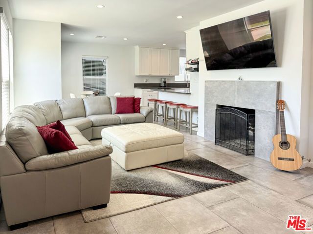 10930 Crossdale Avenue, Downey, CA 90241