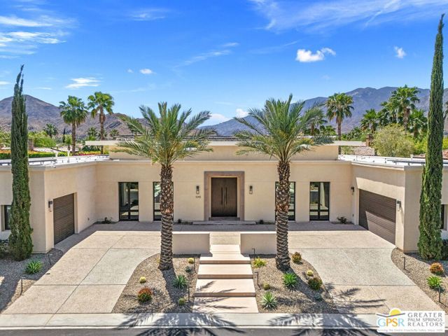 1045 Bella Vista, Palm Springs, CA 92264