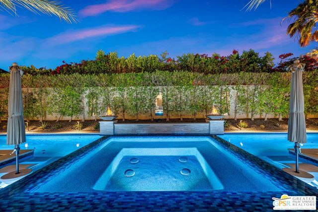 1045 Bella Vista, Palm Springs, CA 92264