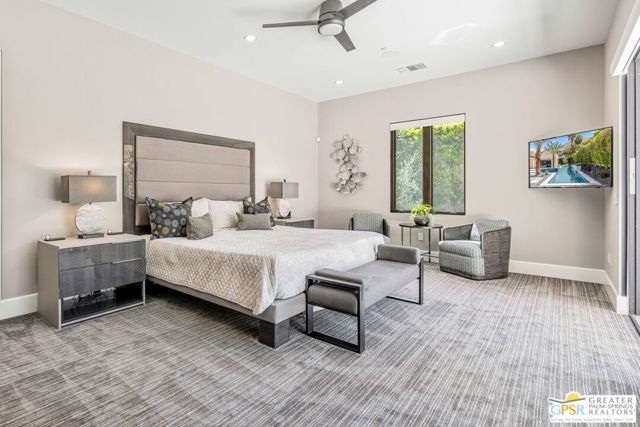 1045 Bella Vista, Palm Springs, CA 92264