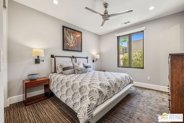 1045 Bella Vista, Palm Springs, CA 92264