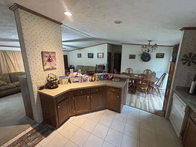 3811 State Route 137, Elk Creek, MO 65464