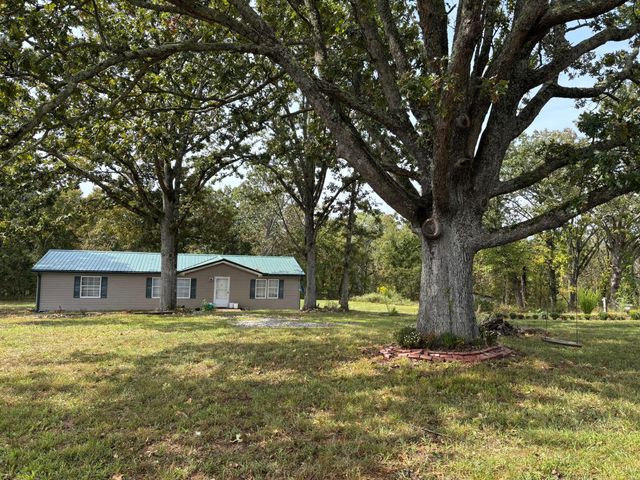 3811 State Route 137, Elk Creek, MO 65464