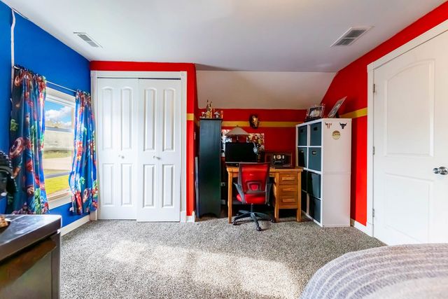 8820 W 85th Place, Justice, IL 60458