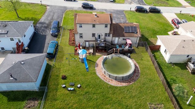 8820 W 85th Place, Justice, IL 60458