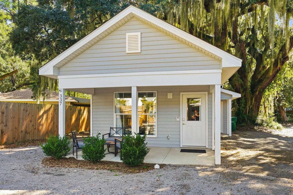 337 Bayview Dr., Georgetown, SC 29440 — exterior