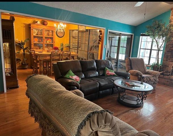 3826 Hillcrest Drive, San Angelo, TX 76904