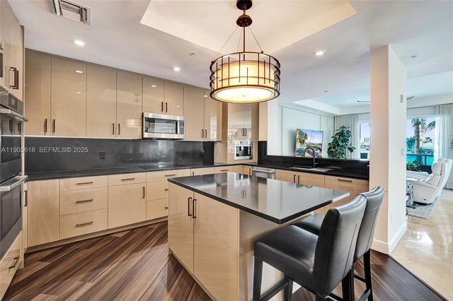 516 Hendricks Isle 2C, Fort Lauderdale, FL 33301