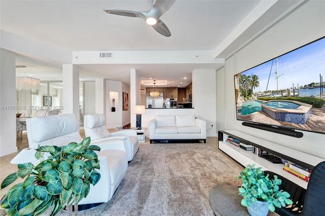 516 Hendricks Isle 2C, Fort Lauderdale, FL 33301