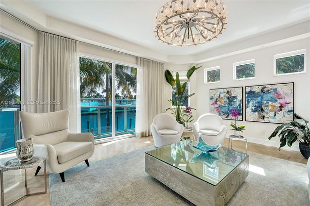 516 Hendricks Isle 2C, Fort Lauderdale, FL 33301