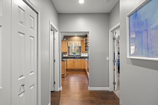 8761 River Run Drive, White Lake, MI 48386