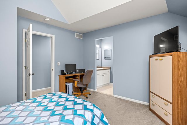 8761 River Run Drive, White Lake, MI 48386