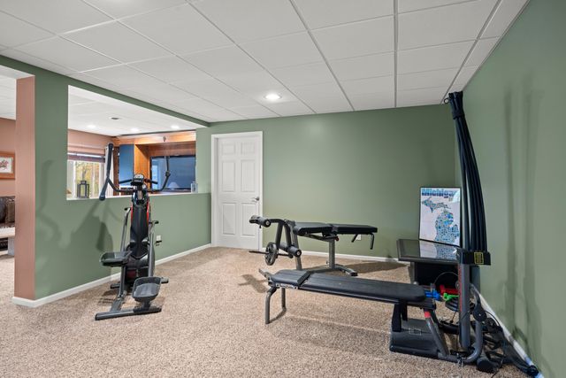 8761 River Run Drive, White Lake, MI 48386