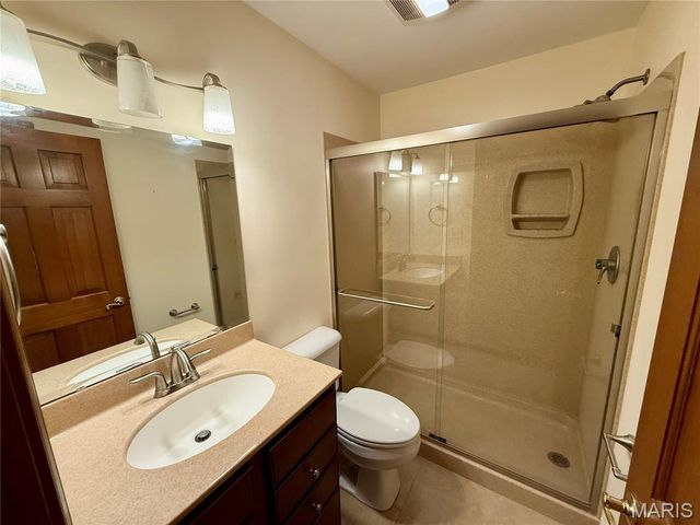313 Hickory Bend, Belleville, IL 62223