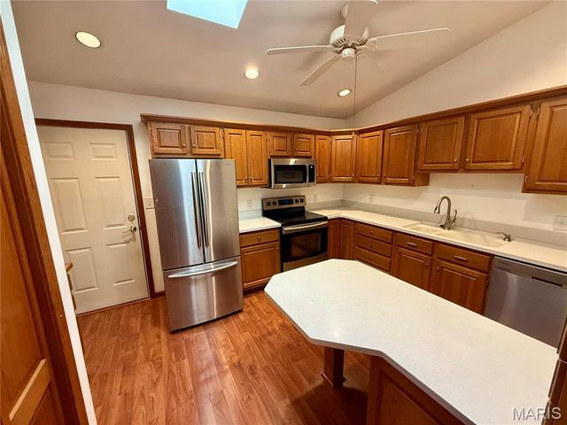 313 Hickory Bend, Belleville, IL 62223