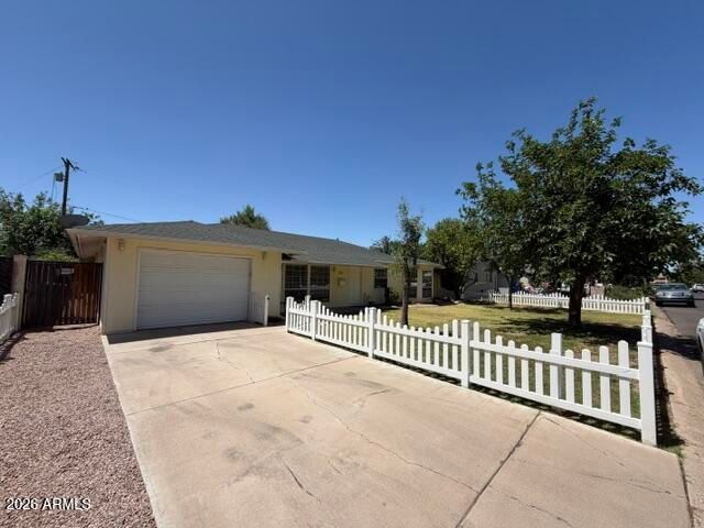 423 W 14TH Street, Tempe, AZ 85281
