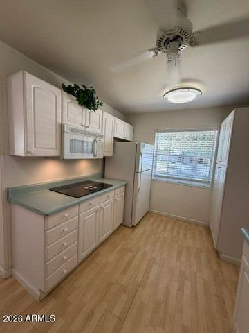 423 W 14TH Street, Tempe, AZ 85281