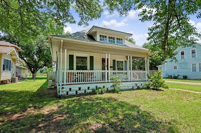 802 N Gilman Ave, Wichita, KS 67203