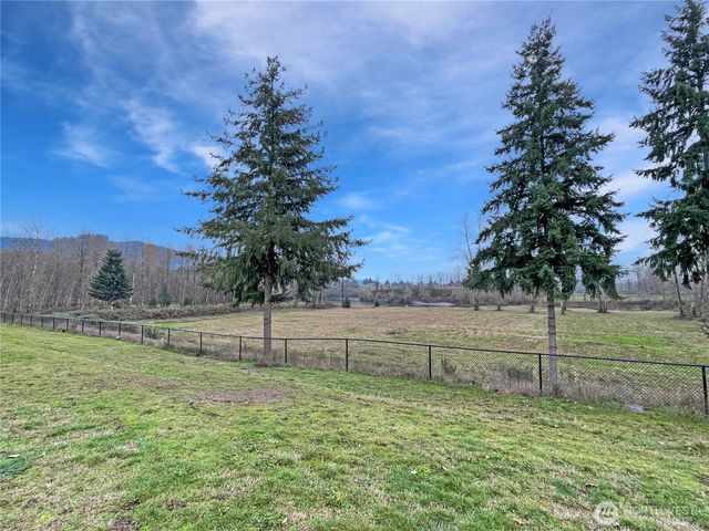 223 Horseshoe Bend Estates, Kelso, WA 98626