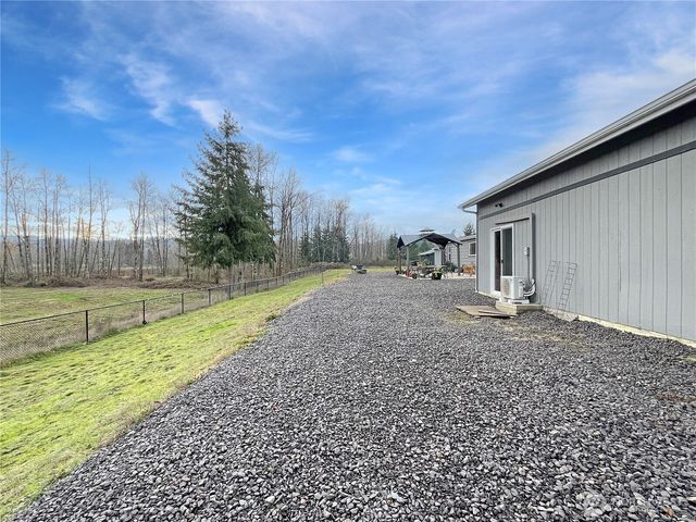 223 Horseshoe Bend Estates, Kelso, WA 98626