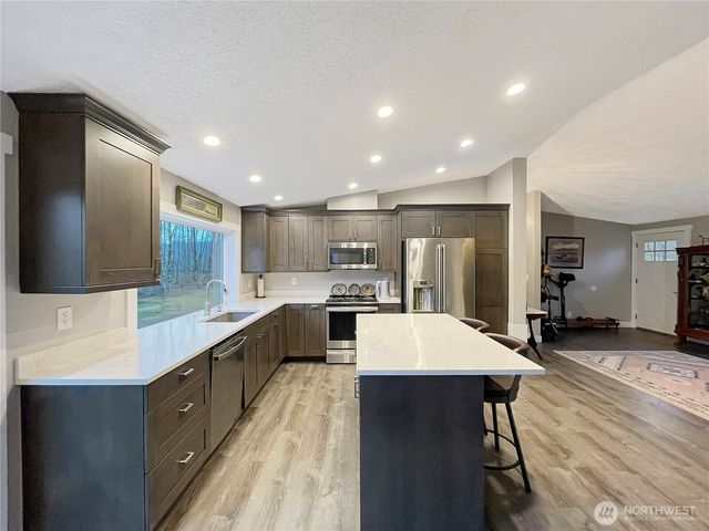 223 Horseshoe Bend Estates, Kelso, WA 98626