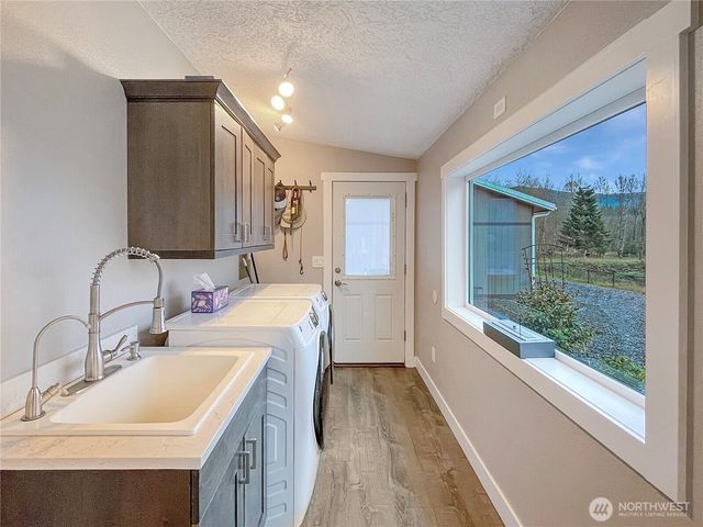 223 Horseshoe Bend Estates, Kelso, WA 98626