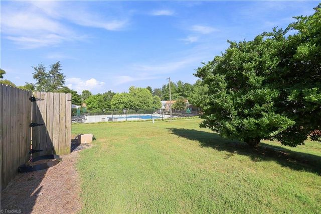 420 Herndon Drive, Winston-salem, NC 27104