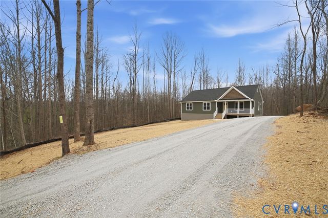 595 New Anna Rd, Mineral, VA 23117