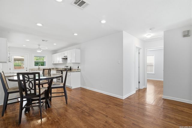 511 Lovera Blvd, San Antonio, TX 78212