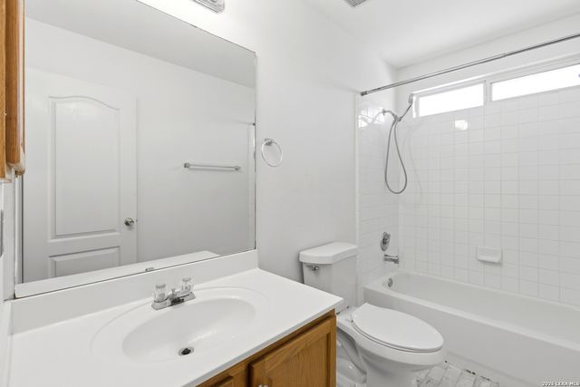 426 BRIDLE RDG, San Antonio, TX 78227