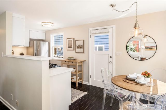 526 N 84th Street, Seattle, WA 98103