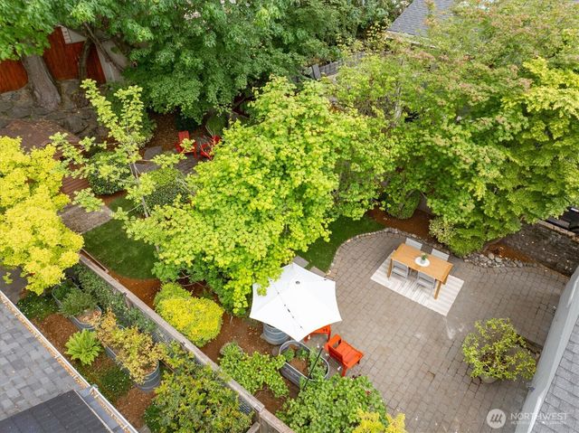 526 N 84th Street, Seattle, WA 98103
