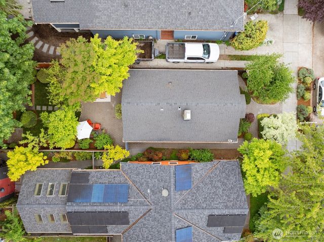 526 N 84th Street, Seattle, WA 98103