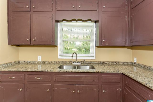 213 MEADOWDALE AVENUE, Birmingham, AL 35215