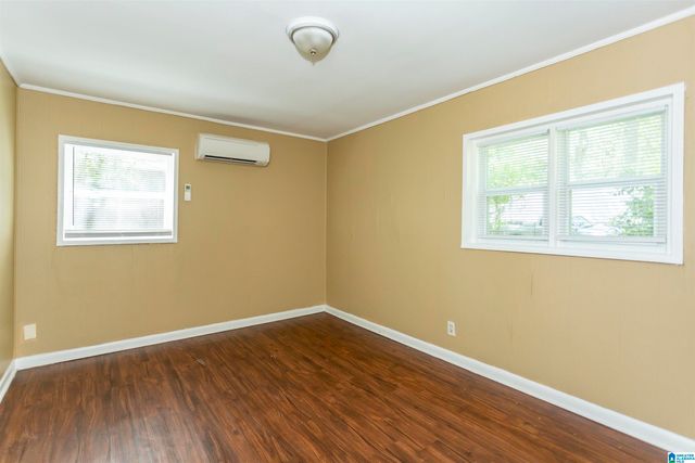 213 MEADOWDALE AVENUE, Birmingham, AL 35215