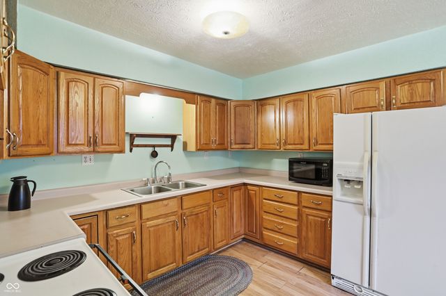 12674 Woodville Street, Noblesville, IN 46060