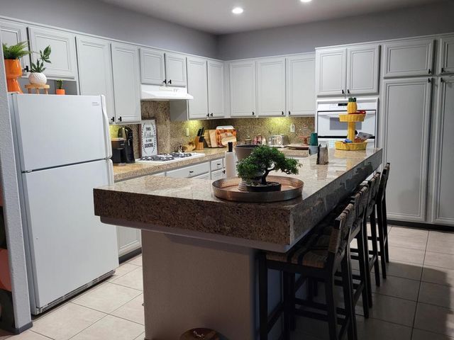 29348 W Laguna Drive, Cathedral City, CA 92234