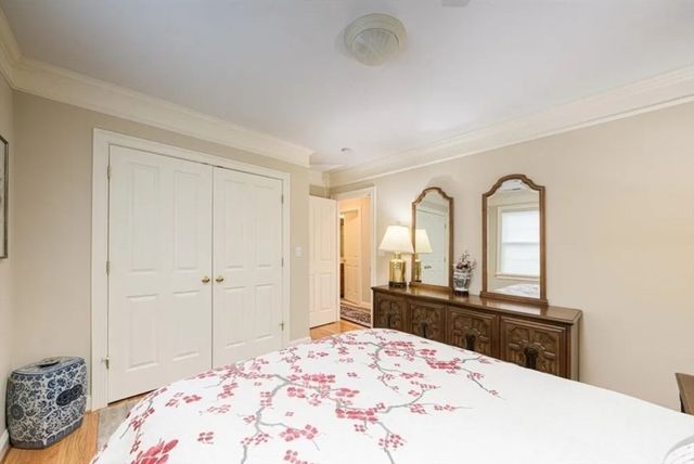 68 Charles Ct 68, Southborough, MA 01772